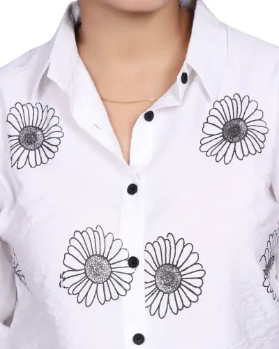 WHITE DAISY EMBROIDERY CASUAL SHIRT FREE SIZE